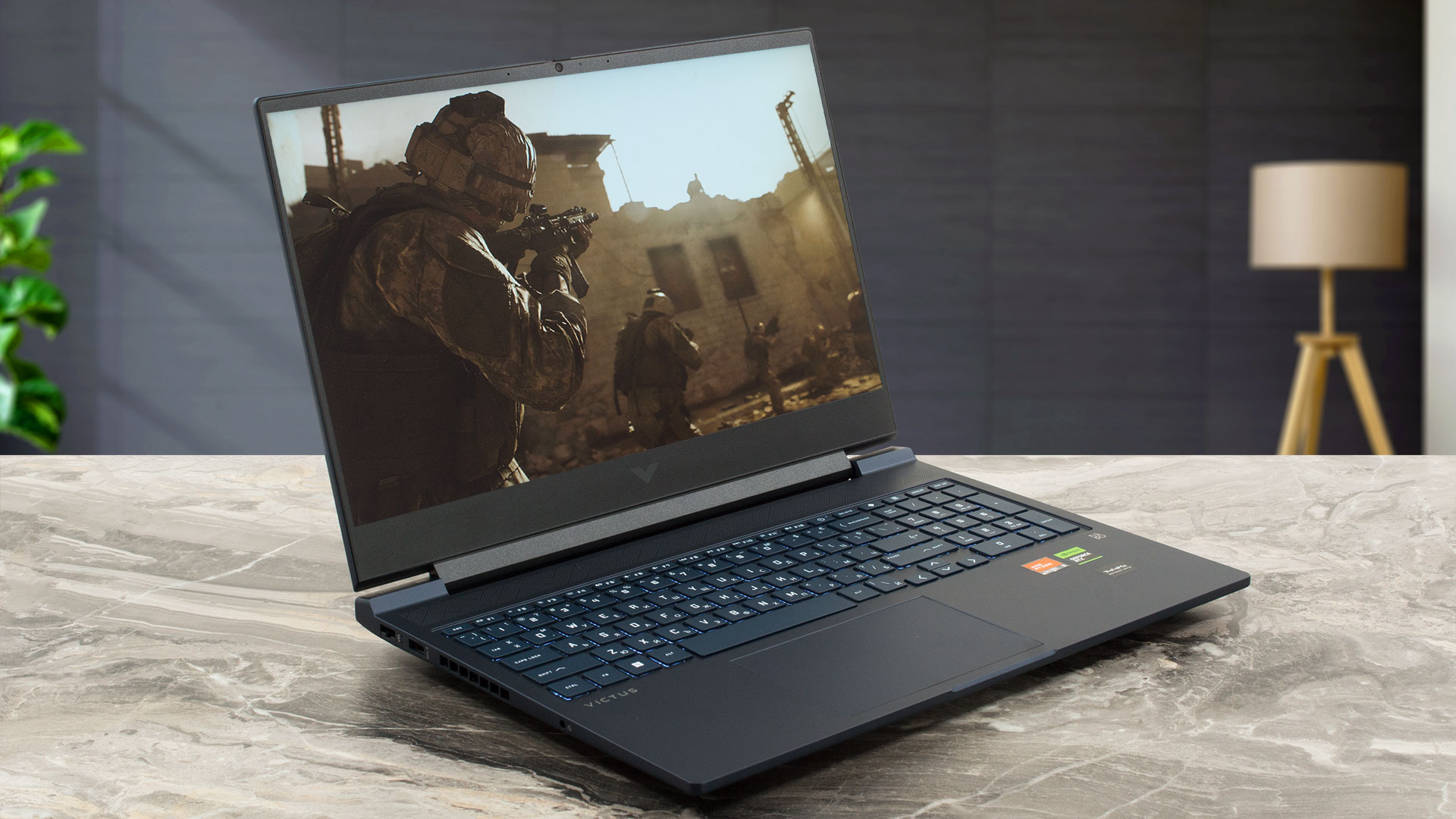 HP Victus 16